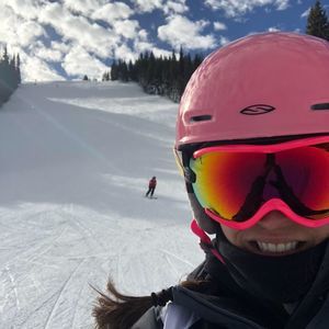 Meet your Posher, Pilar